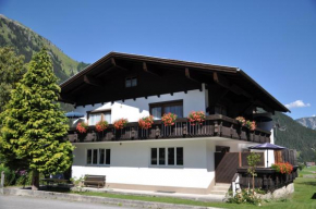 Ferienwohnung Armin Knitel, Holzgau, Österreich, Holzgau, Österreich
